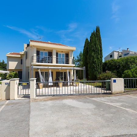 Apartments Gala Porec Esterno foto