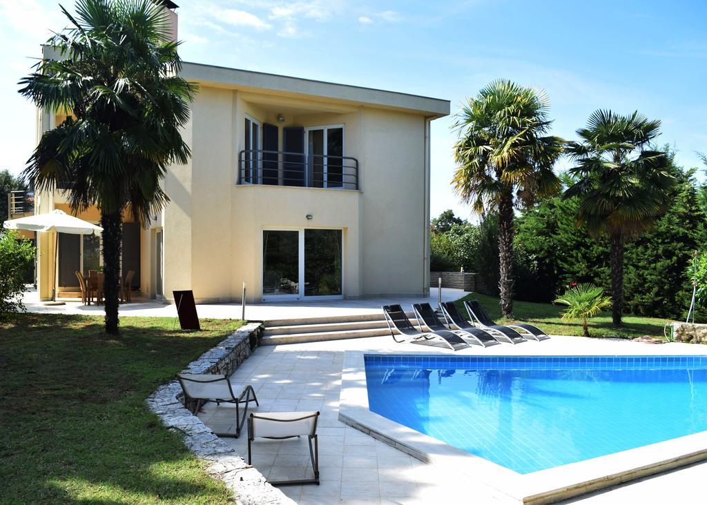 Apartments Gala Porec Esterno foto