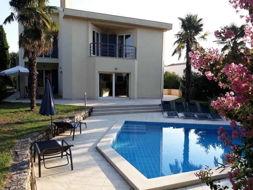 Apartments Gala Porec Esterno foto